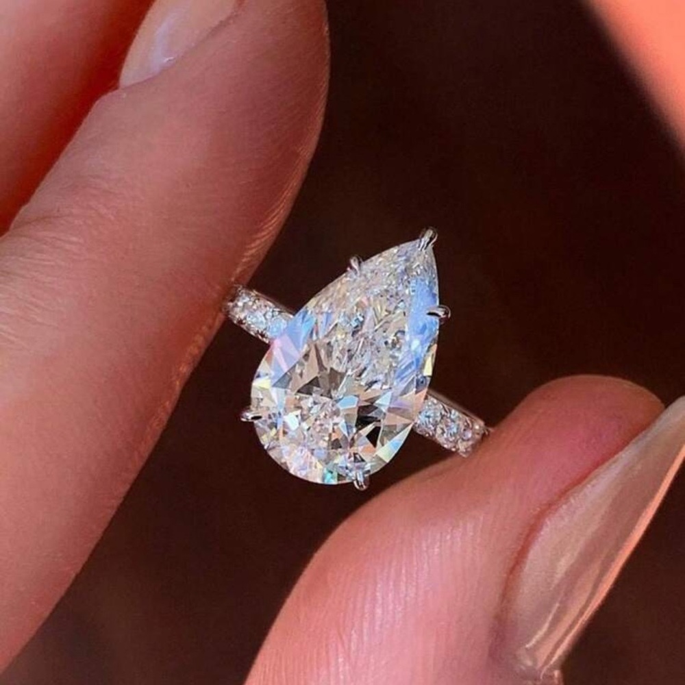WEDDING RING